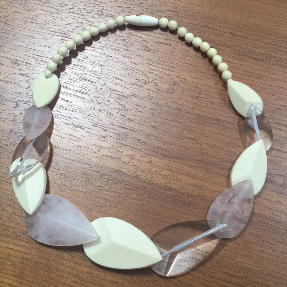 Vintage Necklace Bone & Quartz